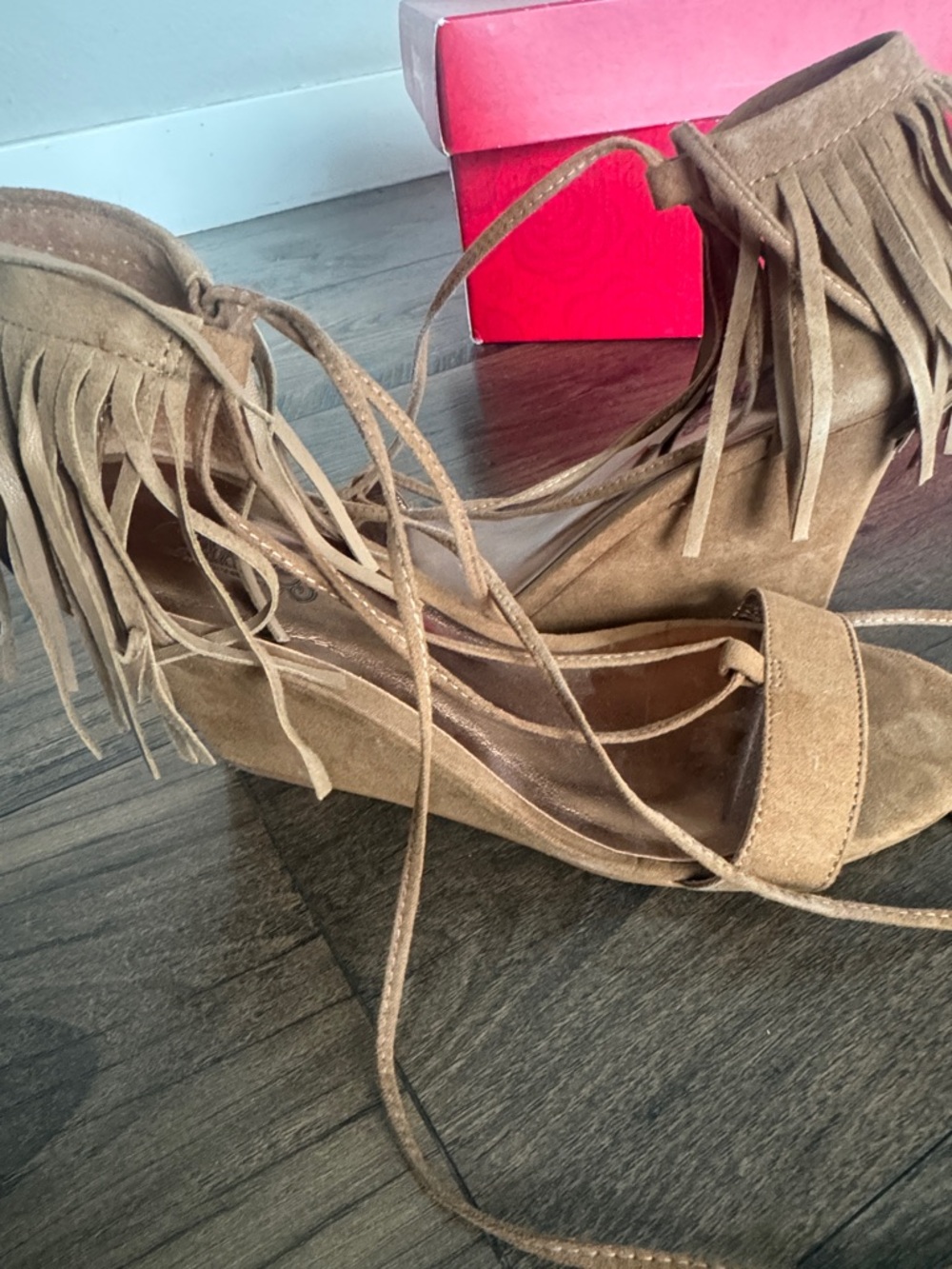 Carlos by Carlos Santana - Fringe Suede Lace-Up Sandals - Tan Size 6.5